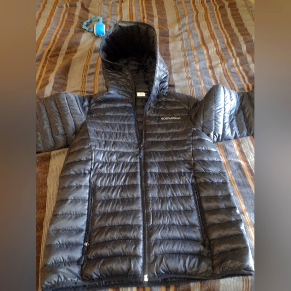 Kids Boulder Gear Black Puffer Jacket size XL